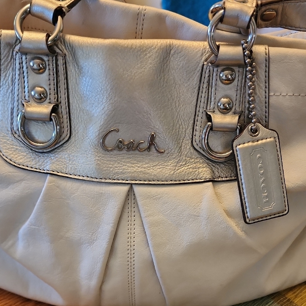 Coach Gray Shoulder Bag with Silver Hardware - Picture 2 of 16